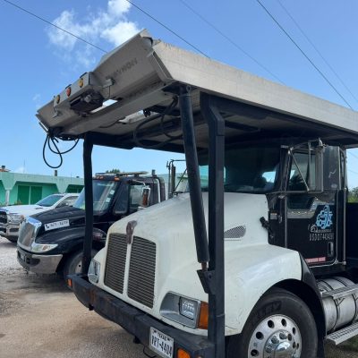 2007 Kenworth T300 Tow Truck for Sale!